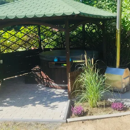 Prázdninový dům Nibylandia Dom Pod Lasem Nowa Wies Grodziska