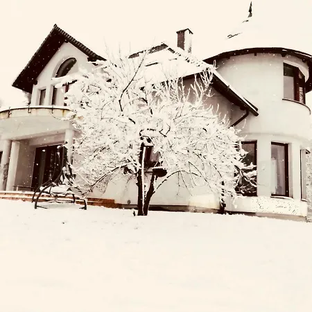 Nibylandia Dom Pod Lasem * Nowa Wies Grodziska