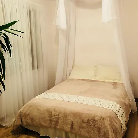 Nibylandia Dom Pod Lasem * Nowa Wies Grodziska