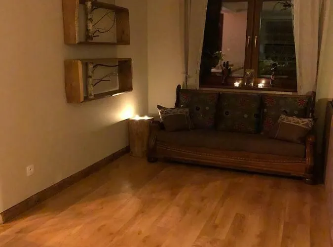 Nibylandia Dom Pod Lasem Semesterbostad *