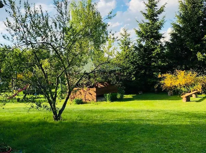 Nibylandia Dom Pod Lasem *